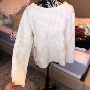 NWOT WHITE REEBOK CREWNECK sweatshirt
